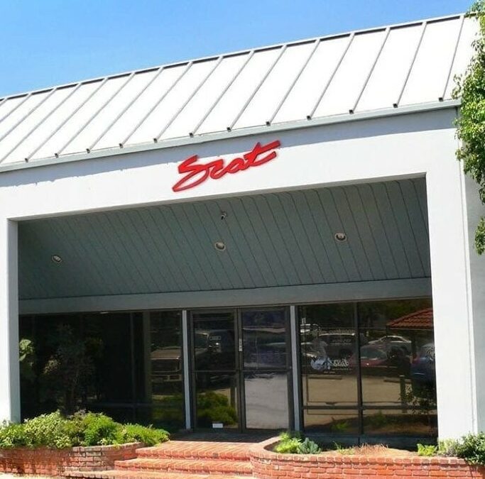 Hiring: Warehouse Associate